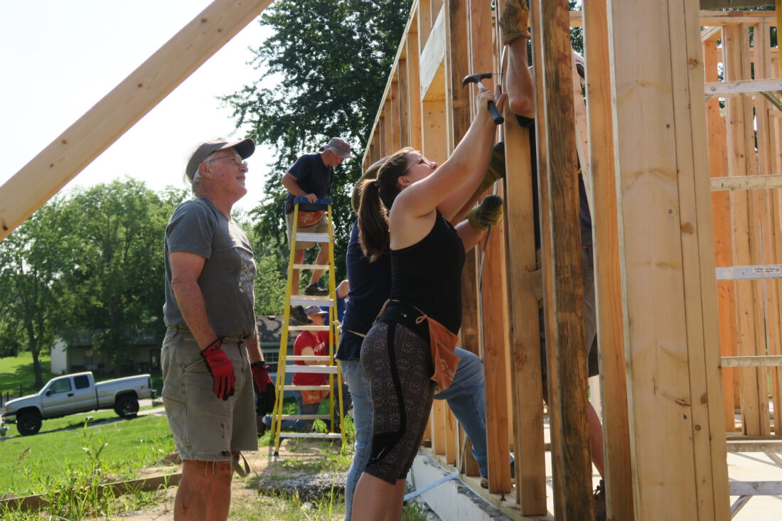 PHOTOS Habitat for Humanity home goes up in Eudora News, Sports